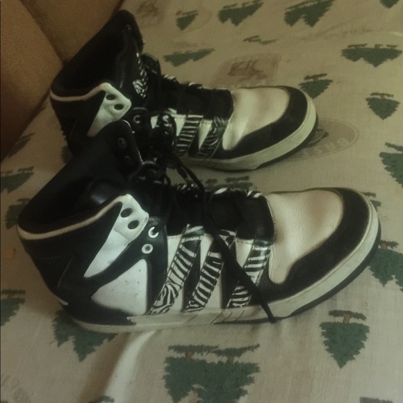 adidas Other - adidas 7 1/2 zebra hightops basketball shoes 7.5 adidas Other - adidas 7 1/2 zebra hightops basketball shoes 7.5
